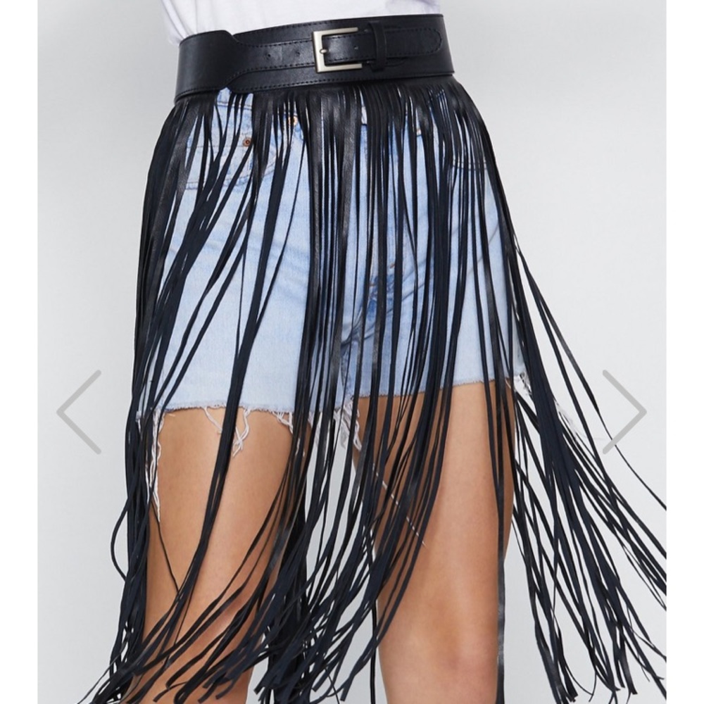 Fringe Belt